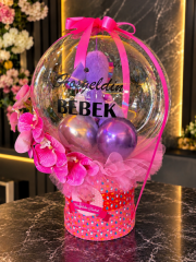 Kız Bebek Balon İçinde Peluşlu